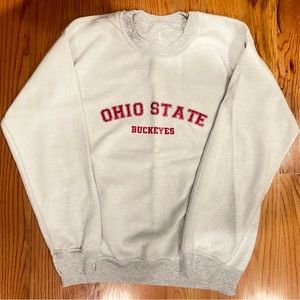 Grey Ohio state sweatshirt. Size S. Plain back.